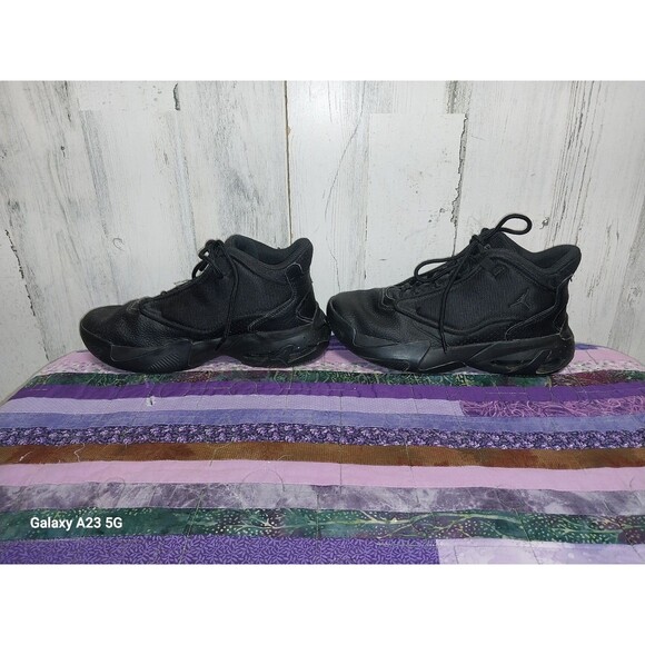 NIKE JORDAN MAX AURA 4 (GS) BLACK/ANTHRACITE-BLACK DQ8404 001 BIG KIDS SHOES 6Y - Picture 6 of 10